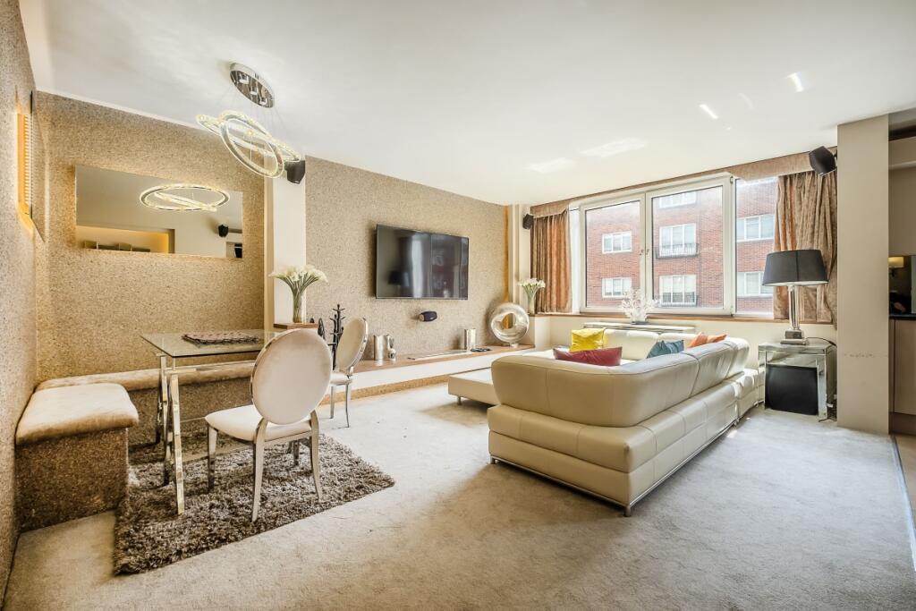 2 bed Apartment for rent in Chelsea. From Hamptons - Sloane Square
