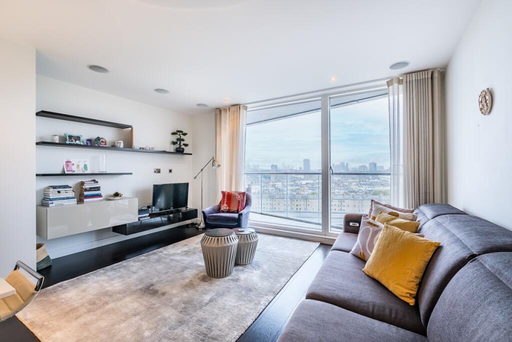 2 bed 1st Floor Flat for rent in Chelsea. From Hamptons - Sloane Square 2 bed 1st Floor Flat for rent in Chelsea. From Hamptons - Sloane Square