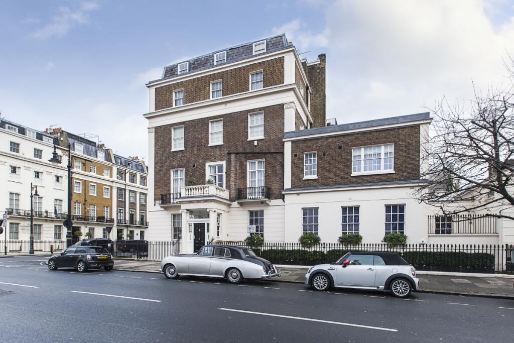 2 bed 1st Floor Flat for rent in Chelsea. From Hamptons - Sloane Square 2 bed 1st Floor Flat for rent in Chelsea. From Hamptons - Sloane Square