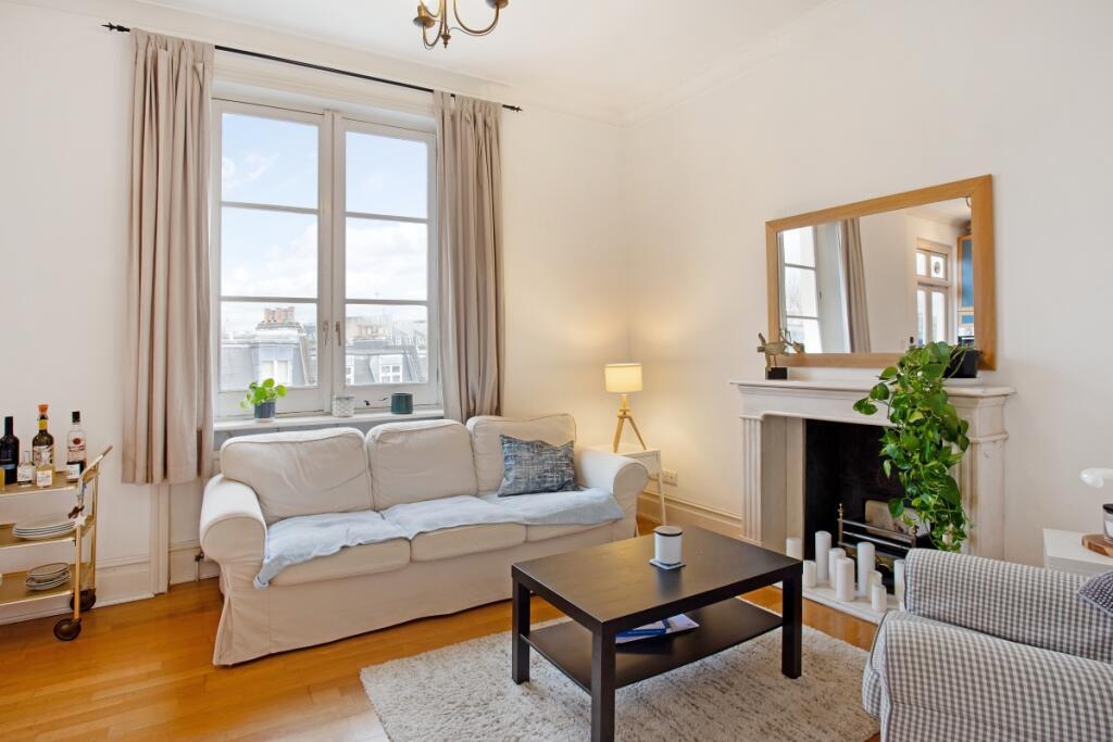 2 bed 1st Floor Flat for rent in Paddington. From Hamptons International Sales - St. Johns Wood