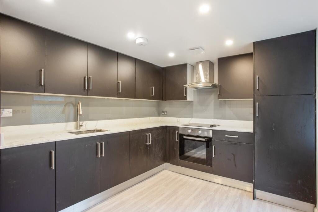 2 bed 1st Floor Flat for rent in Paddington. From Hamptons International Sales - St. Johns Wood