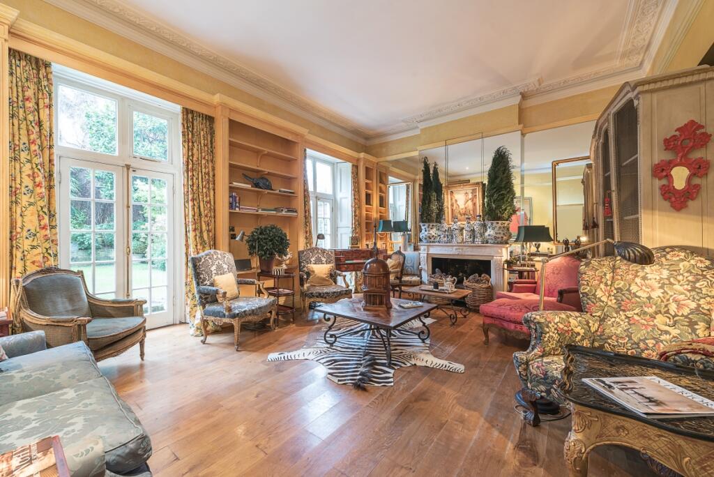 2 bed 1st Floor Flat for rent in Paddington. From Hamptons International Sales - St. Johns Wood