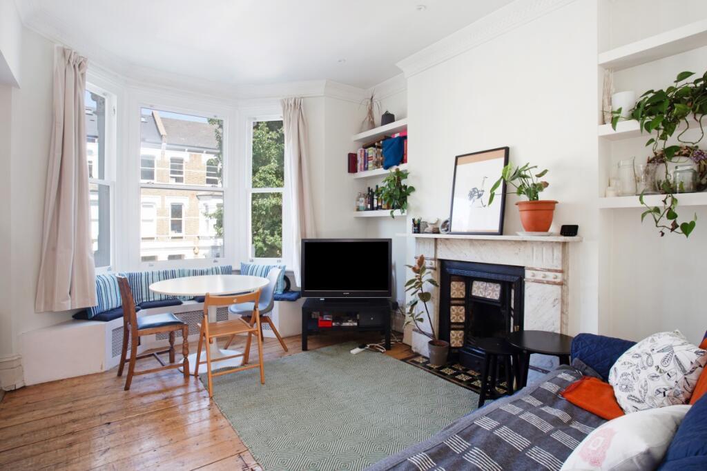 2 bed 1st Floor Flat for rent in Paddington. From Hamptons International Sales - St. Johns Wood