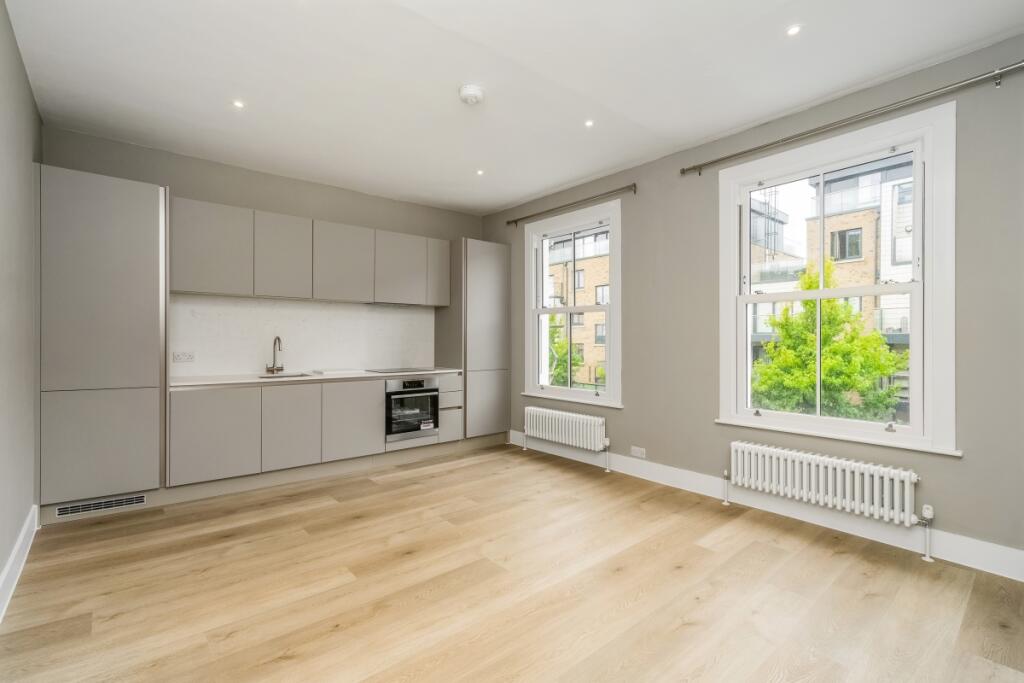 2 bed 1st Floor Flat for rent in Paddington. From Hamptons International Sales - St. Johns Wood