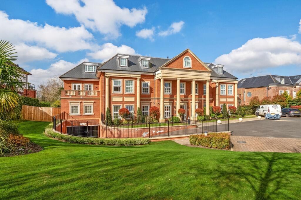 4 bed Apartment for rent in Hadley Wood. From Hamptons - Totteridge & Whetstone
