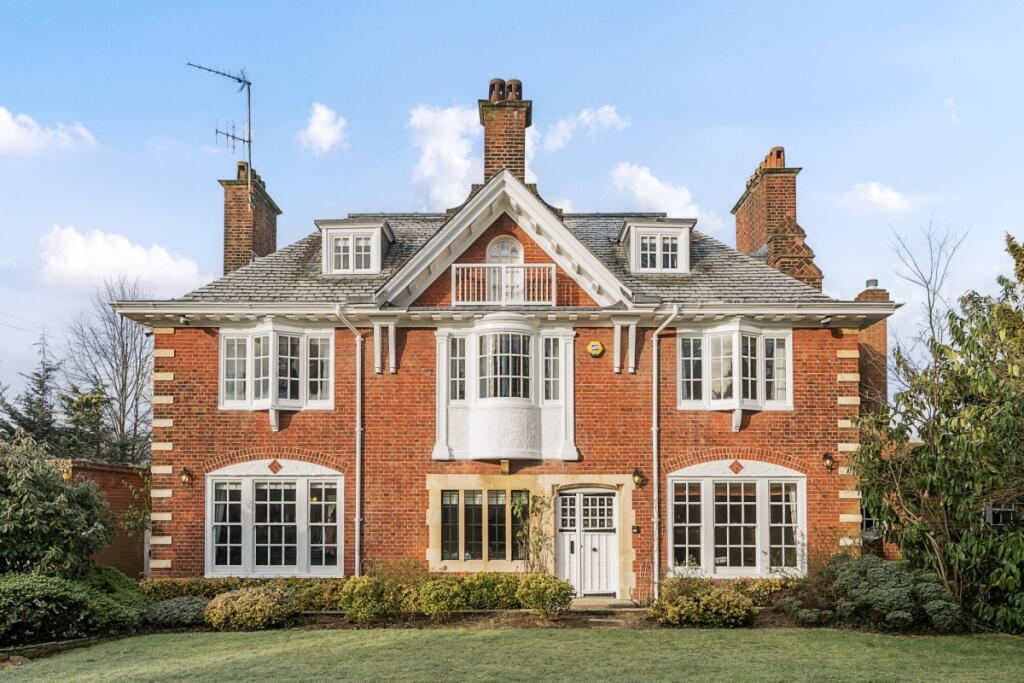 6 bed Detached for rent in Potters Bar. From Hamptons - Totteridge & Whetstone 6 bed Detached for rent in Potters Bar. From Hamptons - Totteridge & Whetstone