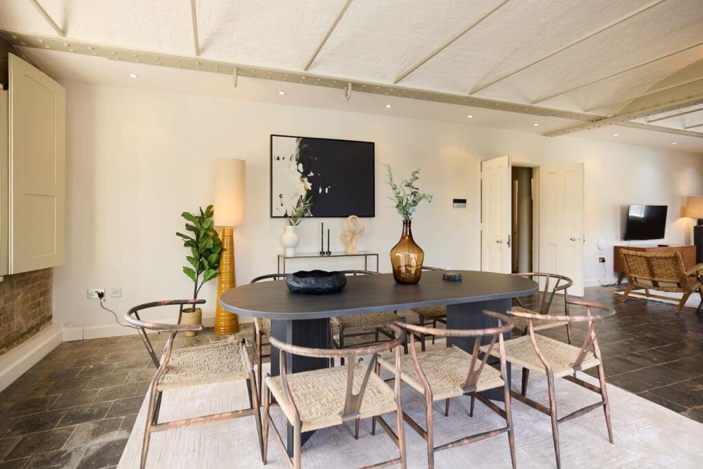 4 bed Apartment for rent in Bermondsey. From Hamptons - Tower Bridge