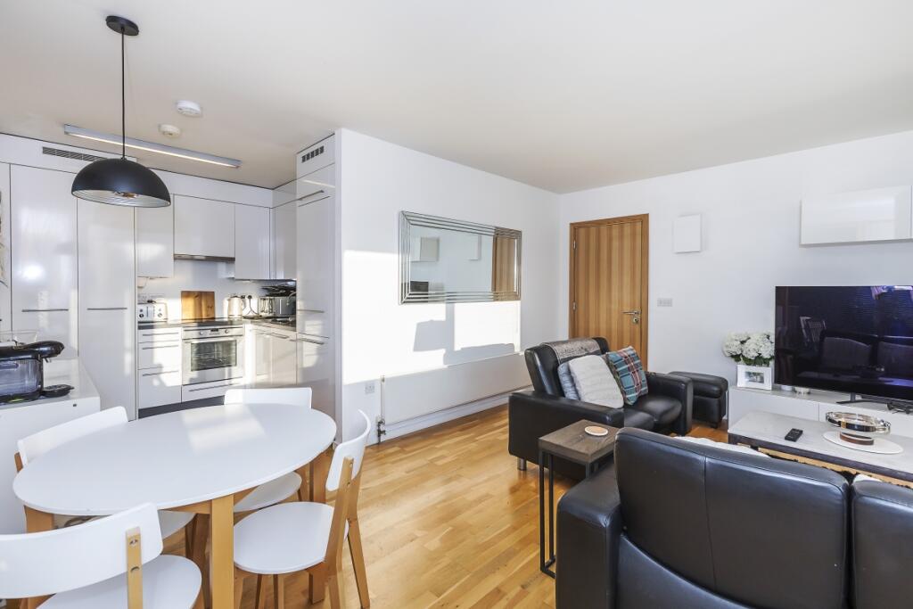 2 bed Apartment for rent in Bermondsey. From Hamptons - Tower Bridge