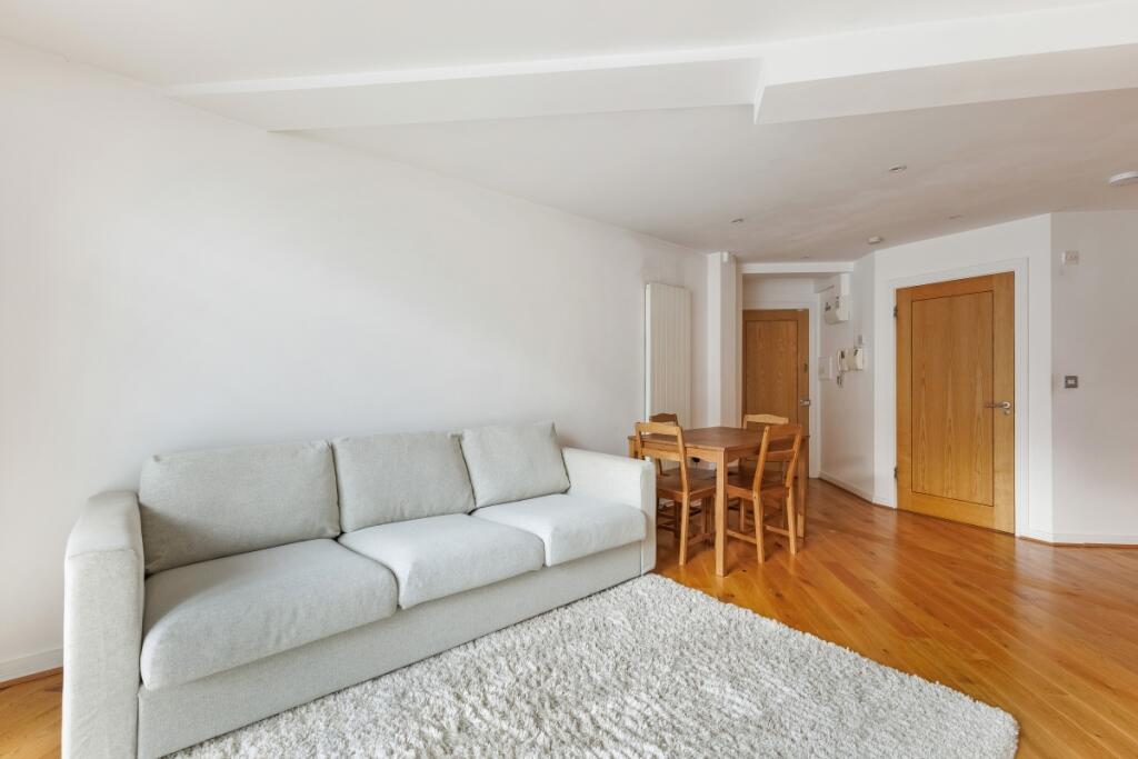 2 bed Apartment for rent in Bermondsey. From Hamptons - Tower Bridge