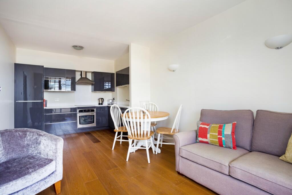 2 bed Apartment for rent in Bermondsey. From Hamptons - Tower Bridge 2 bed Apartment for rent in Bermondsey. From Hamptons - Tower Bridge