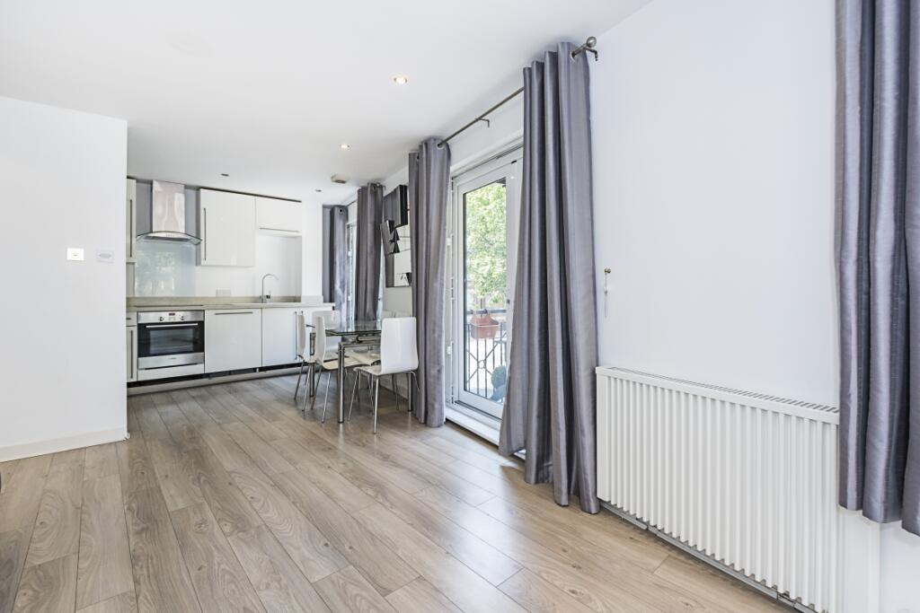 2 bed Apartment for rent in Bermondsey. From Hamptons - Tower Bridge