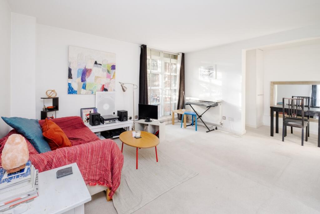 1 bed Apartment for rent in Bermondsey. From Hamptons - Tower Bridge
