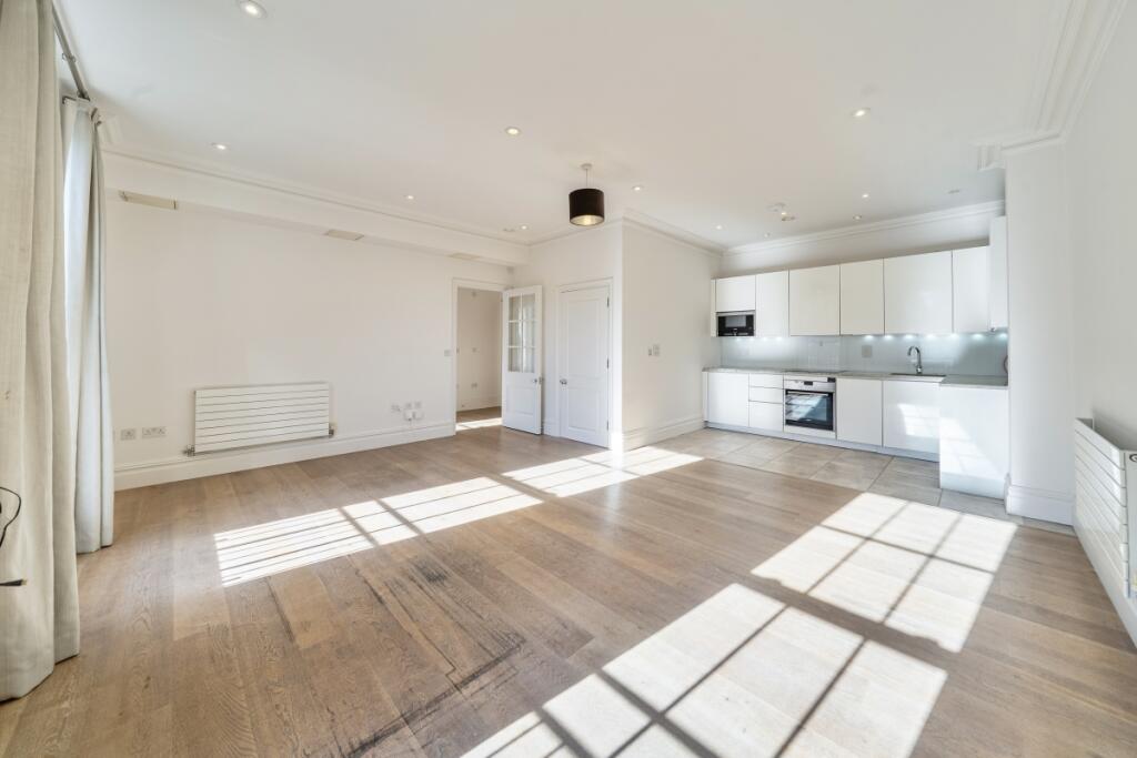 1 bed Apartment for rent in Bermondsey. From Hamptons - Tower Bridge