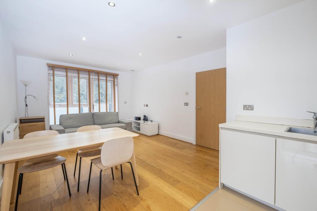 1 bed Apartment for rent in New Malden. From Hamptons - Wimbledon