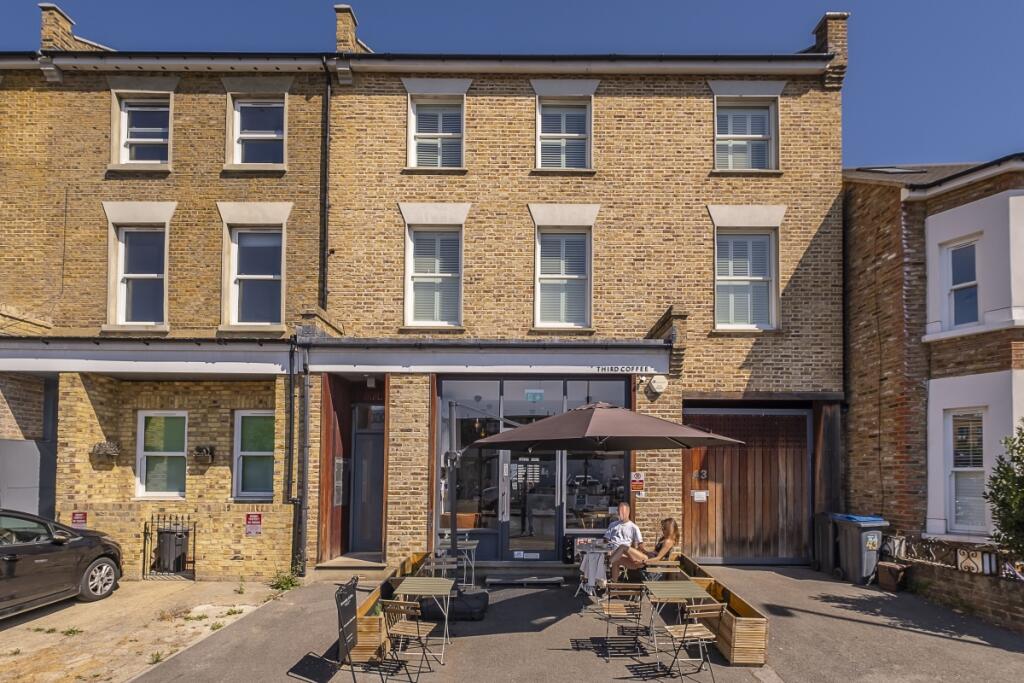 2 bed Apartment for rent in Merton. From Hamptons - Wimbledon