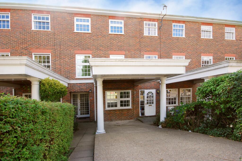 4 bed Town House for rent in Wimbledon. From Hamptons - Wimbledon