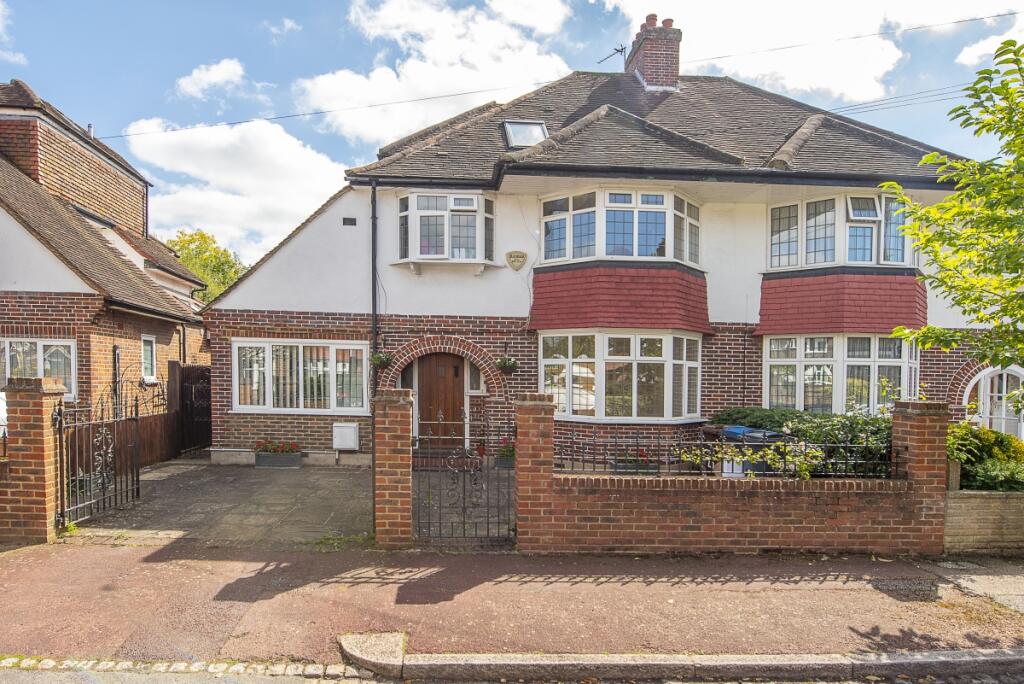 4 bed Semi Detached for rent in New Malden. From Hamptons - Wimbledon