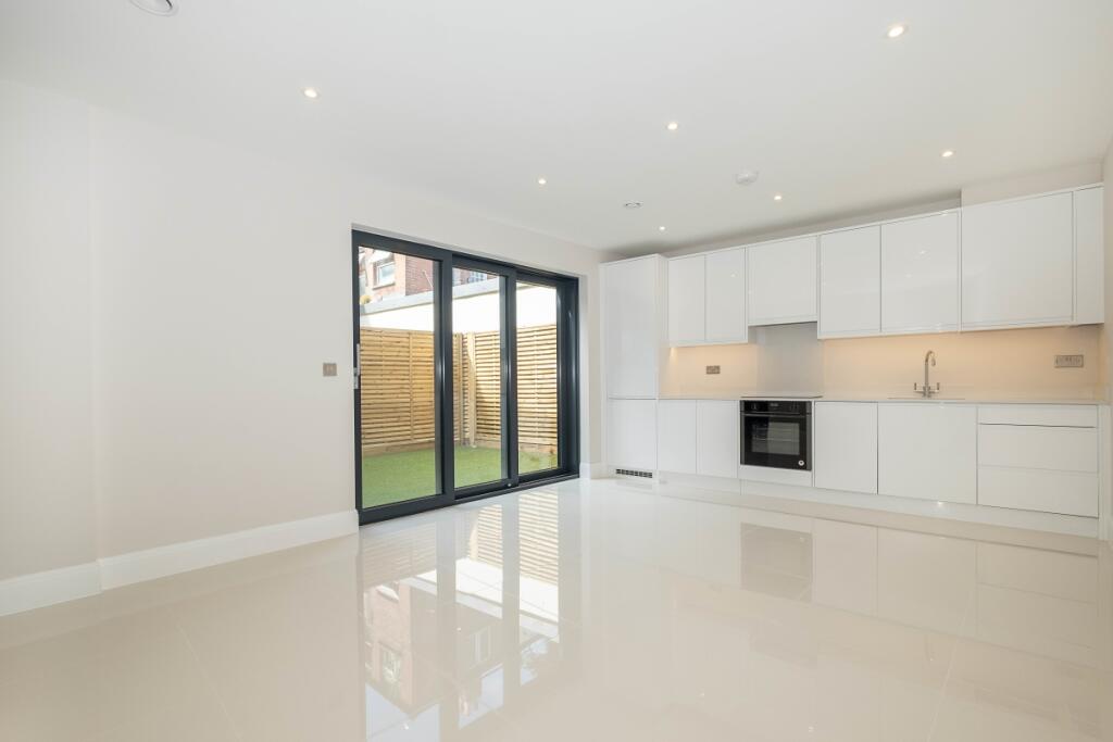 2 bed Apartment for rent in Wimbledon. From Hamptons - Wimbledon
