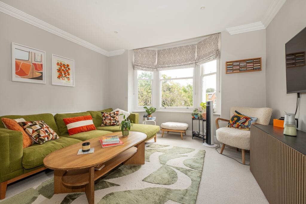 3 bed Apartment for rent in Wimbledon. From Hamptons - Wimbledon 3 bed Apartment for rent in Wimbledon. From Hamptons - Wimbledon