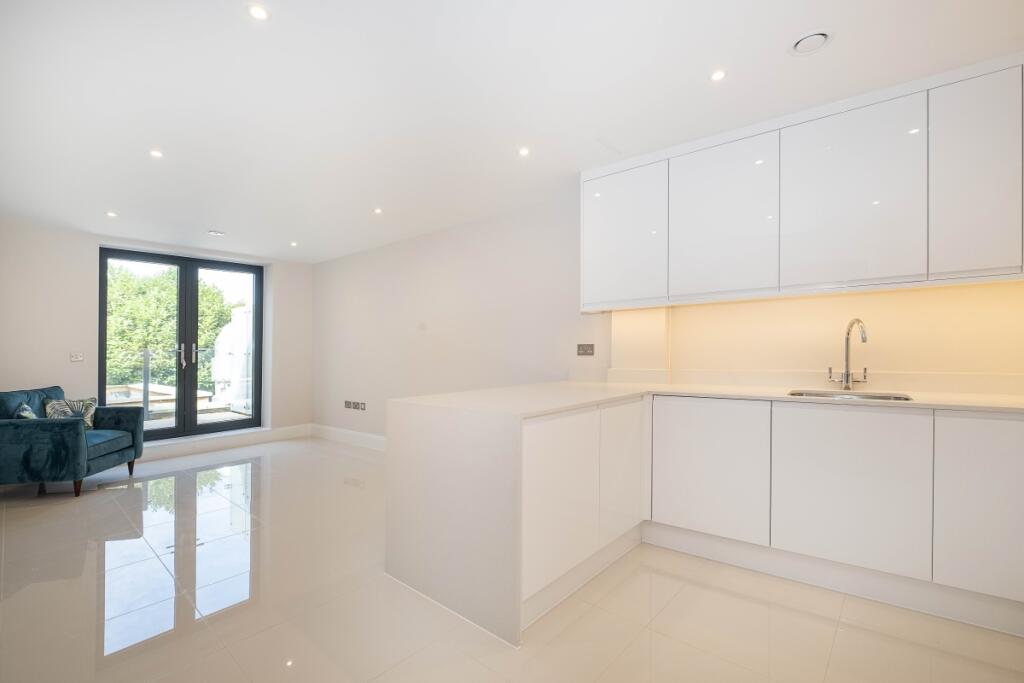 2 bed Apartment for rent in Wimbledon. From Hamptons - Wimbledon