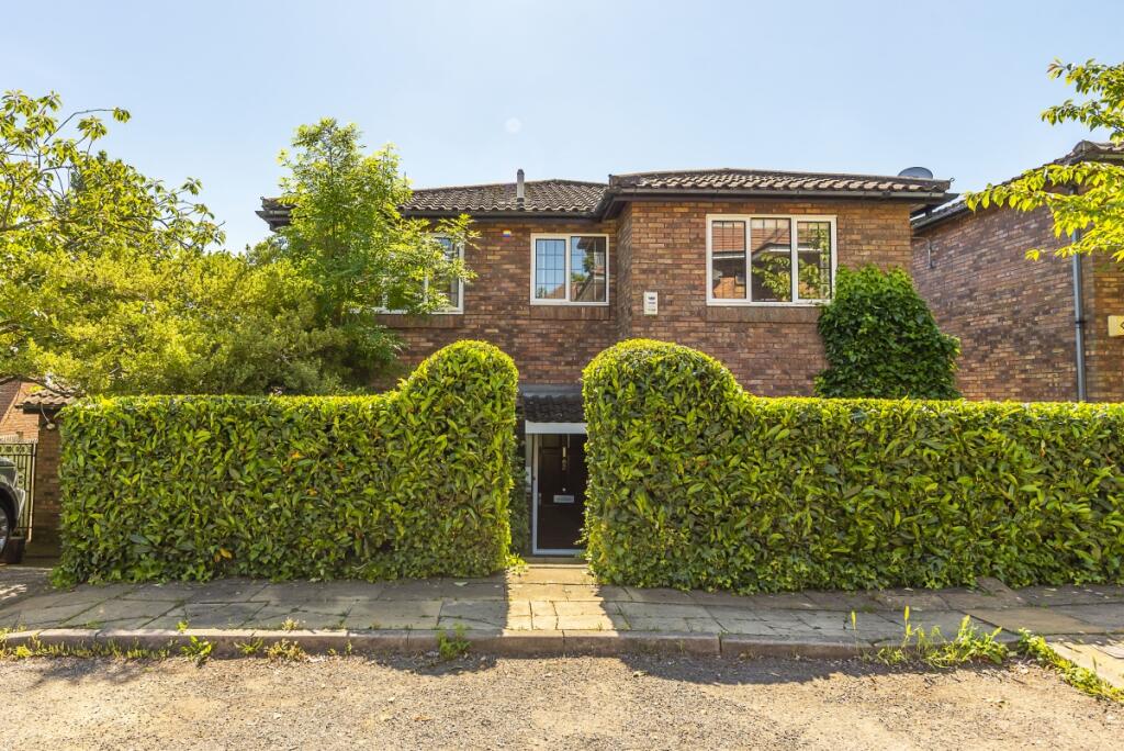 5 bed Detached for rent in Wimbledon. From Hamptons - Wimbledon