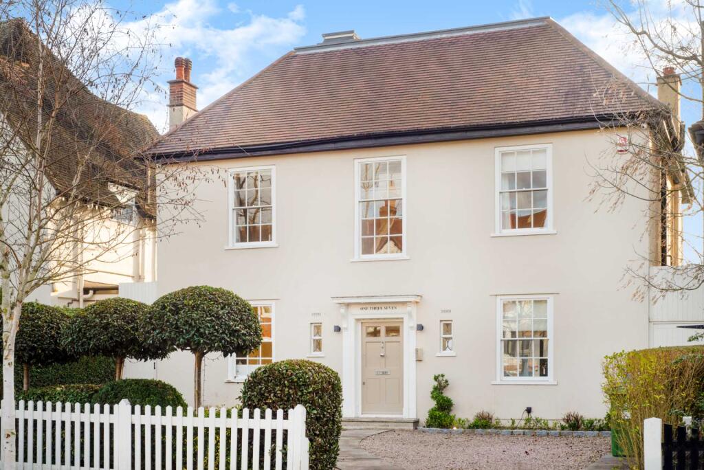 5 bed Detached for rent in Camberwell. From Harvey & Wheeler - Dulwich Village