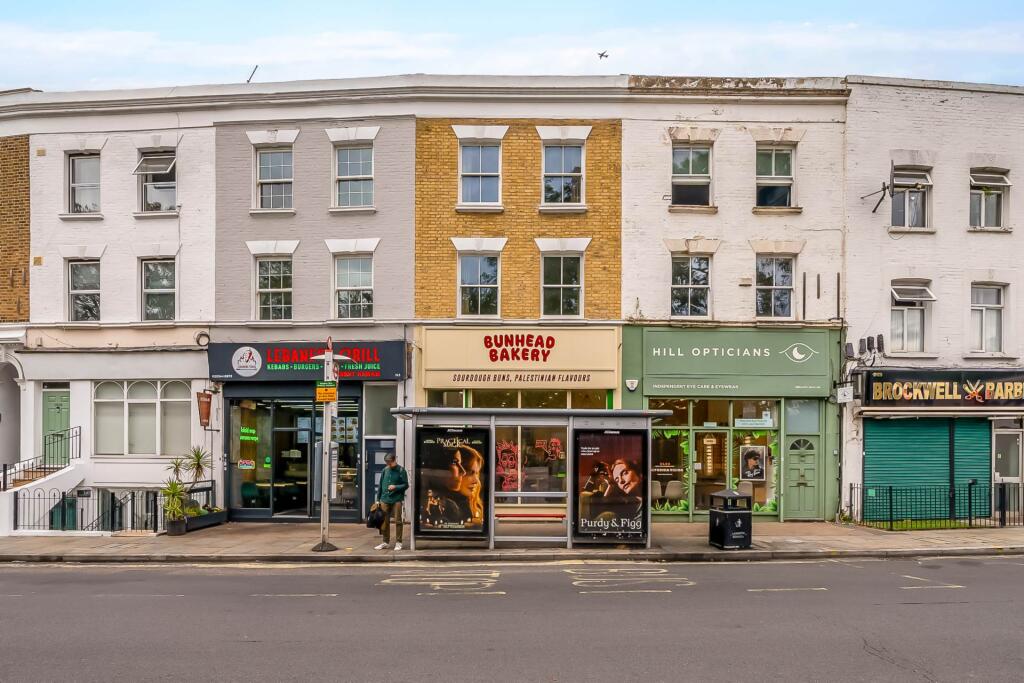 2 bed Annexe for rent in Clapham. From Harvey & Wheeler - Dulwich Village