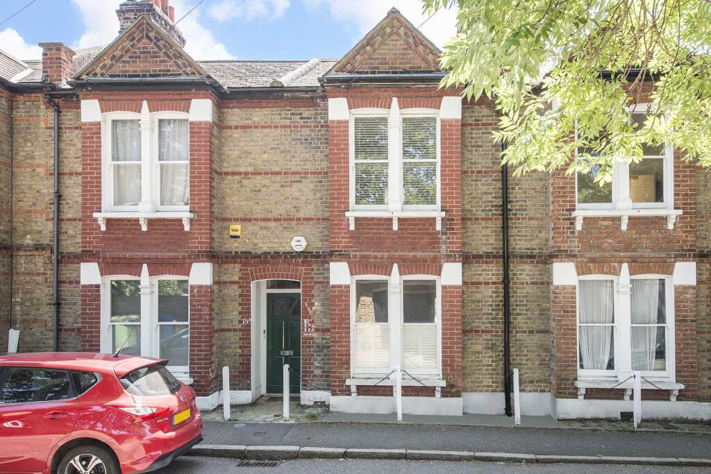 2 bed Mid Terraced House for rent in Camberwell. From Harvey & Wheeler - Dulwich Village 2 bed Mid Terraced House for rent in Camberwell. From Harvey & Wheeler - Dulwich Village