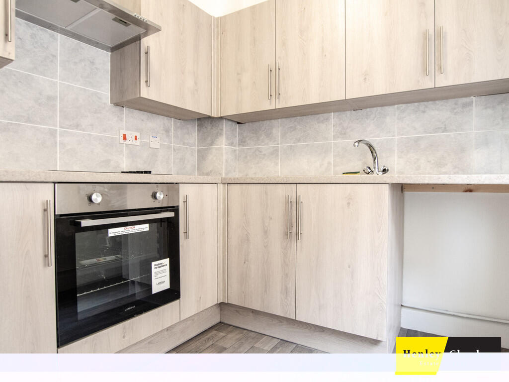 1 bed 1st Floor Flat for rent in Royal Sutton Coldfield. From Henley Charles - Erdington 1 bed 1st Floor Flat for rent in Royal Sutton Coldfield. From Henley Charles - Erdington