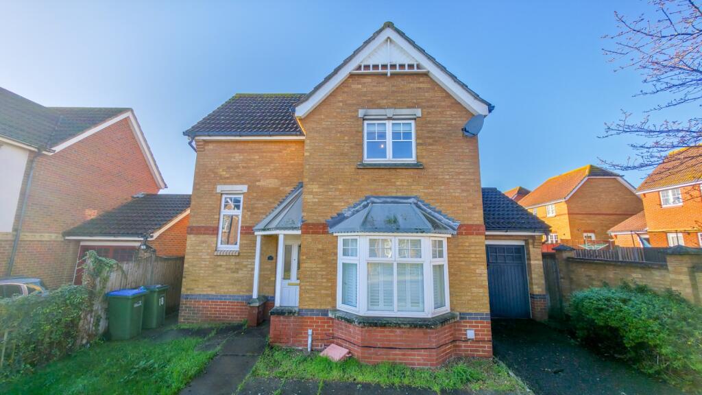 3 bed Detached for rent in Barking. From hi-residential - South East London
