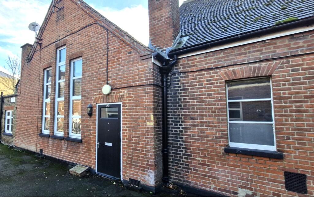 2 bed Apartment for rent in London. From hi-residential - South East London