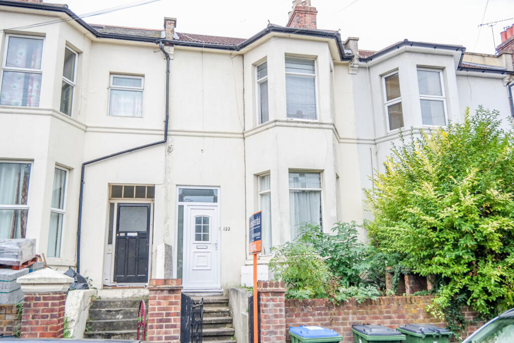 2 bed 1st Floor Flat for rent in Woolwich. From hi-residential - South East London