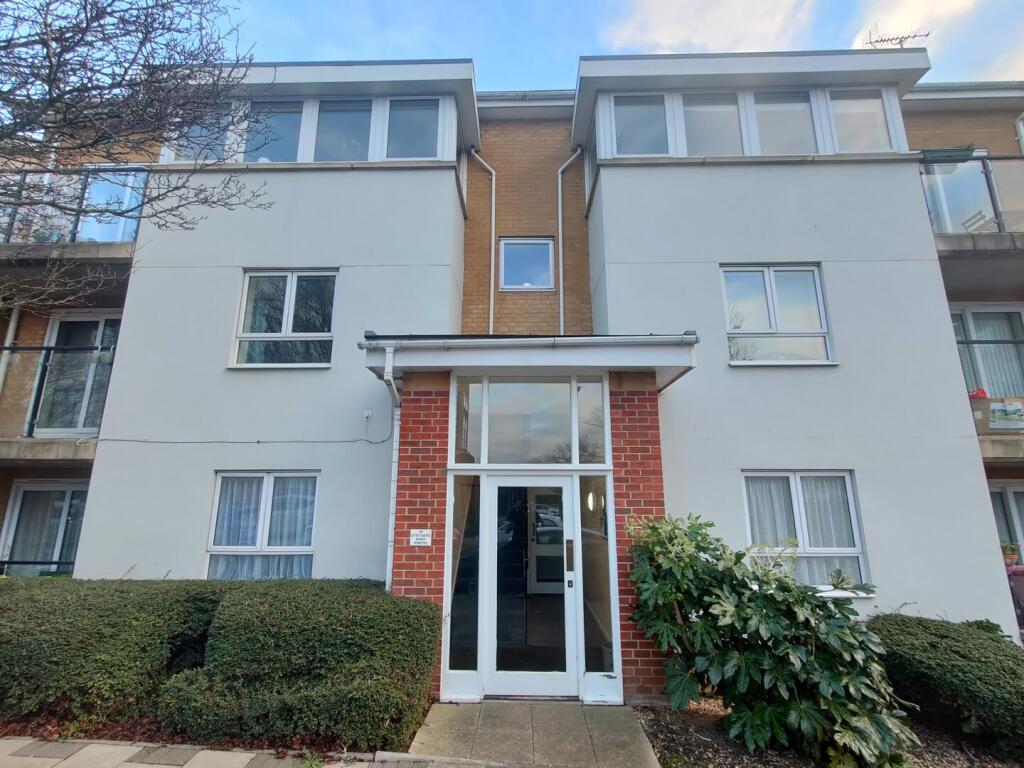2 bed 1st Floor Flat for rent in Woolwich. From hi-residential - South East London