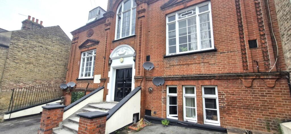 1 bed 1st Floor Flat for rent in London. From hi-residential - South East London 1 bed 1st Floor Flat for rent in London. From hi-residential - South East London