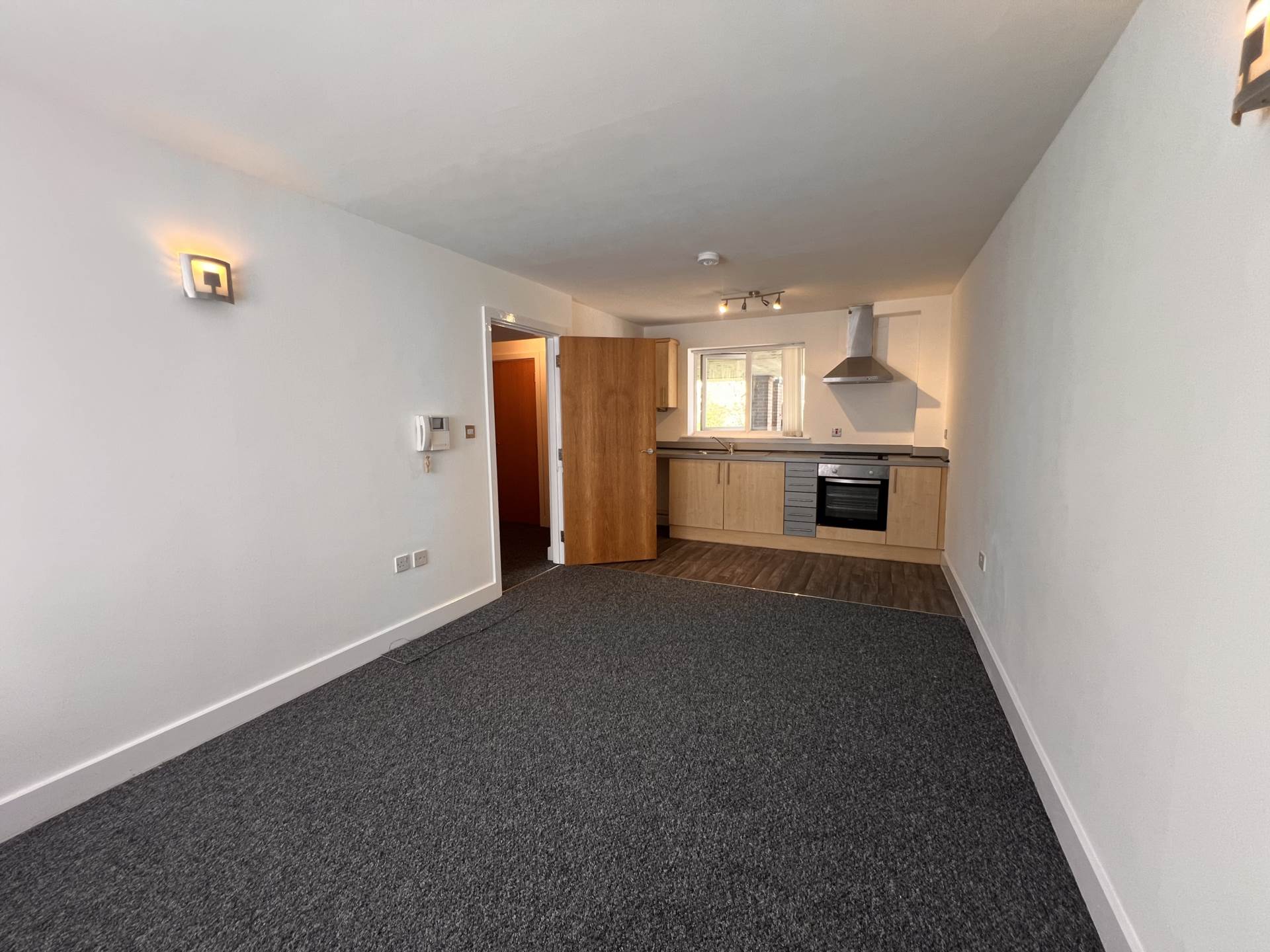 1 bed Apartment for rent in Warrington. From Home Estate Agents Ltd - Tameside