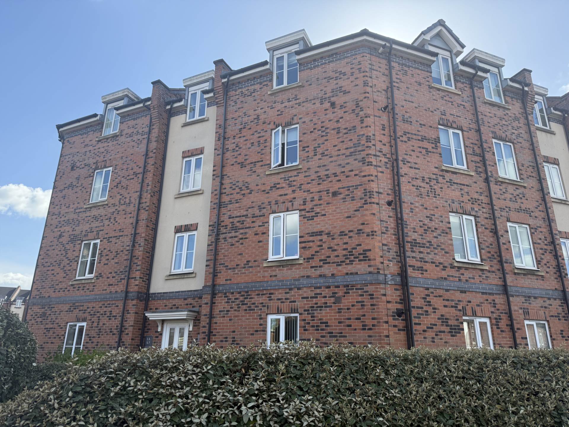 2 bed Apartment for rent in Warrington. From Home Estate Agents Ltd - Tameside 2 bed Apartment for rent in Warrington. From Home Estate Agents Ltd - Tameside