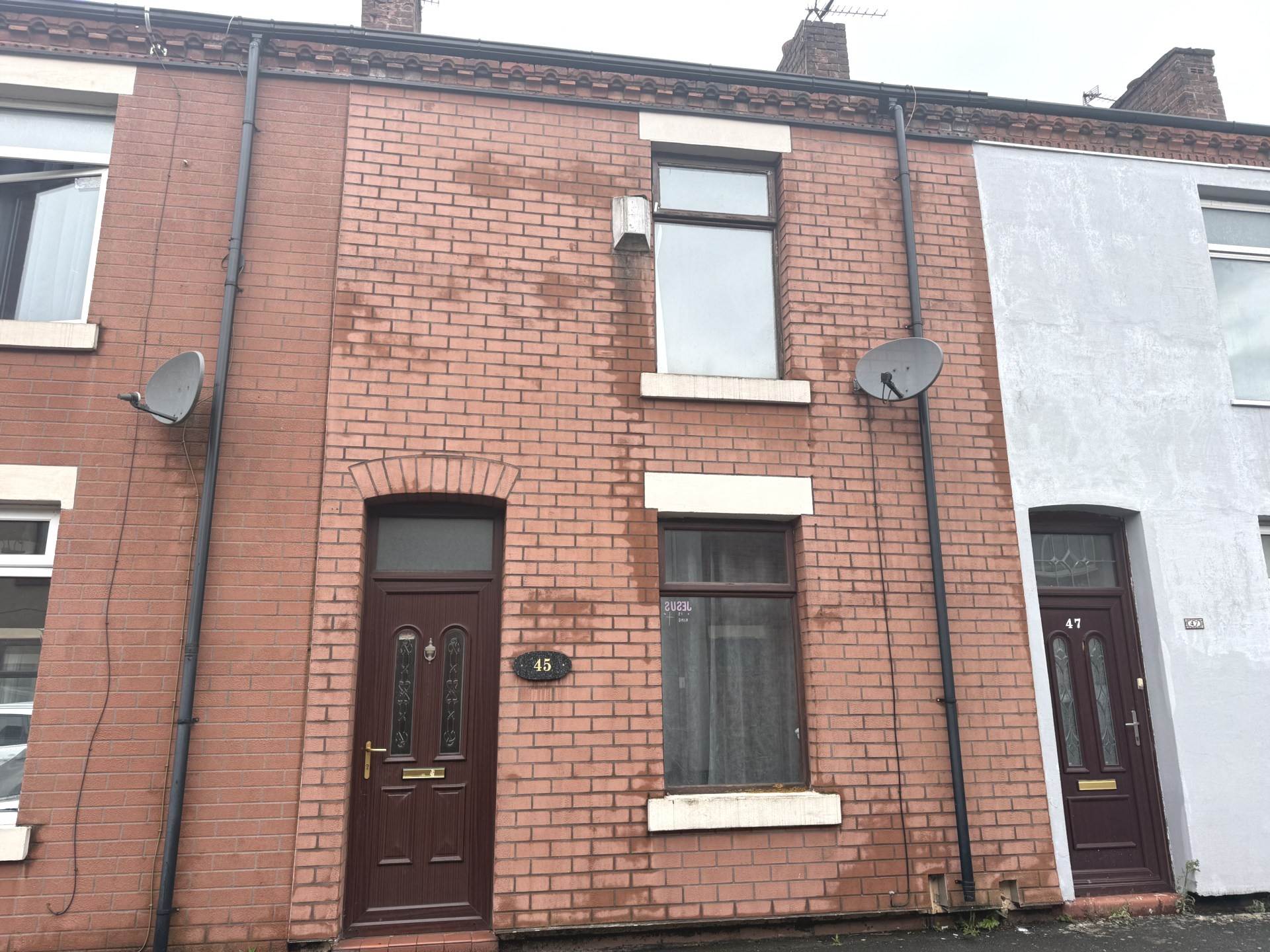 2 bed Mid Terraced House for rent in Leigh. From Home Estate Agents Ltd - Tameside
