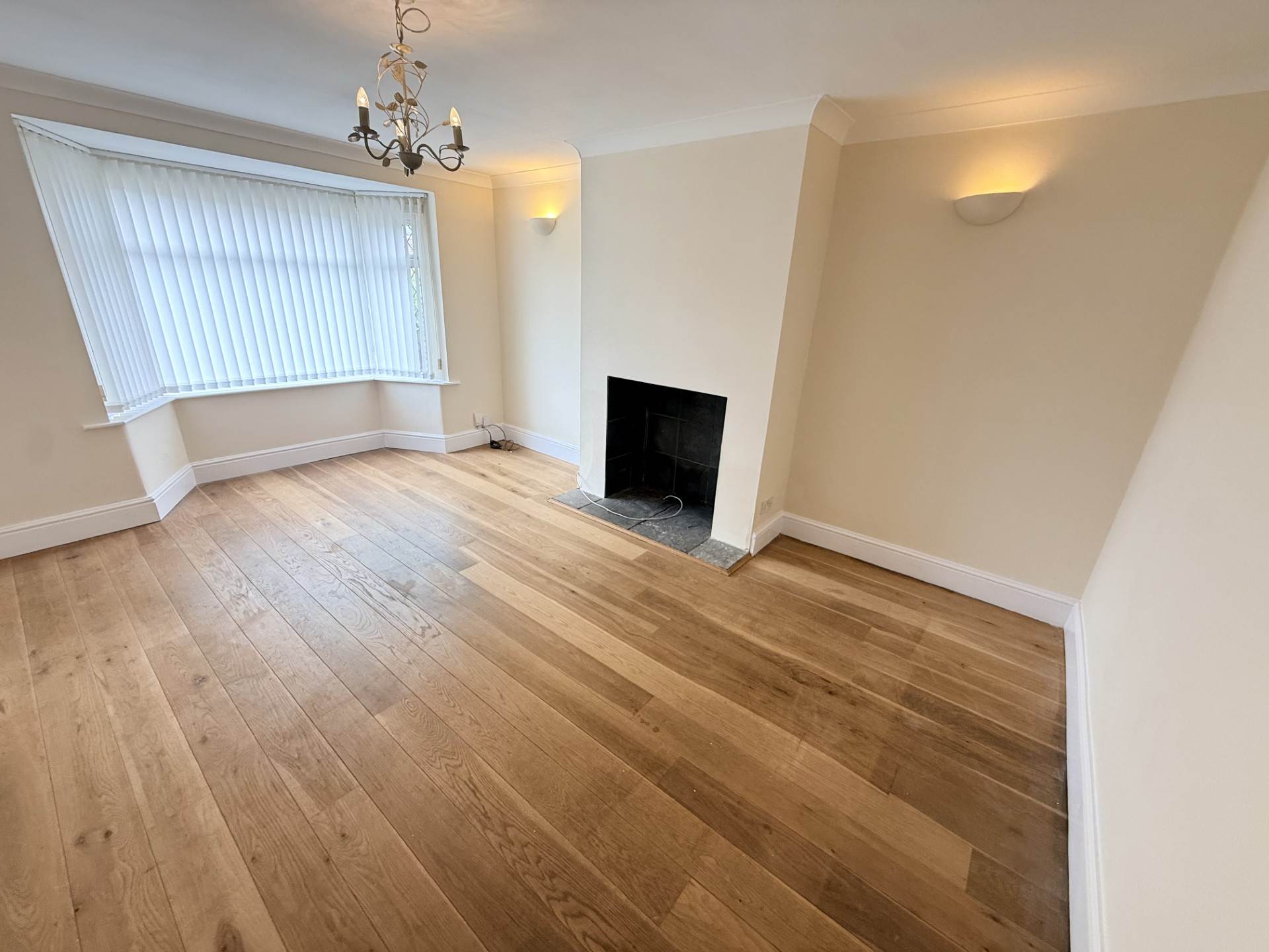 3 bed Semi Detached for rent in Winwick. From Home Estate Agents Ltd - Tameside 3 bed Semi Detached for rent in Winwick. From Home Estate Agents Ltd - Tameside