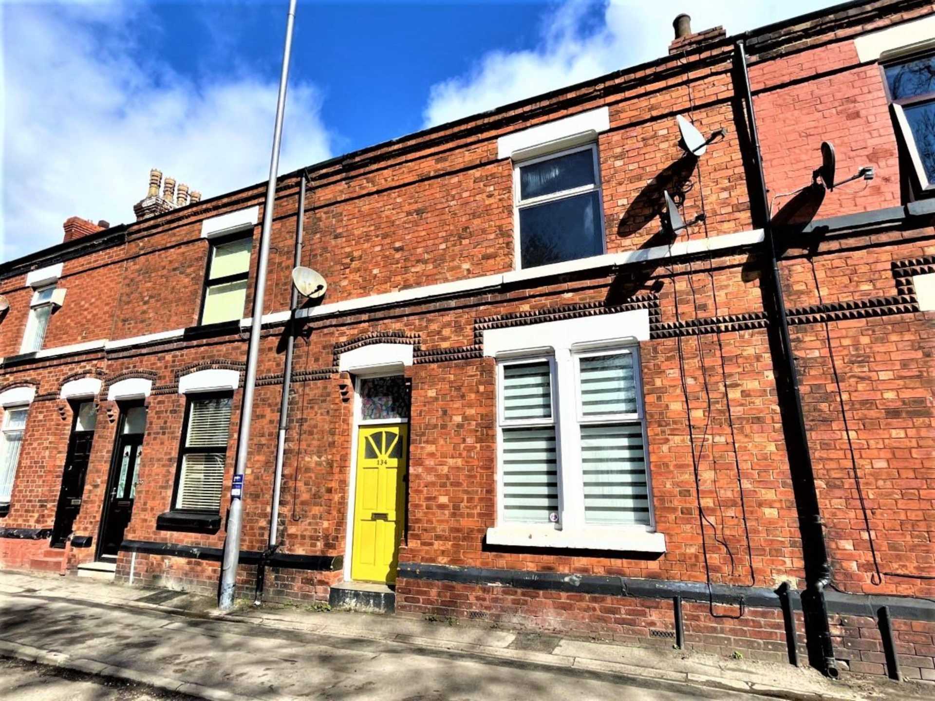 3 bed Mid Terraced House for rent in St Helens. From Home Estate Agents Ltd - Tameside
