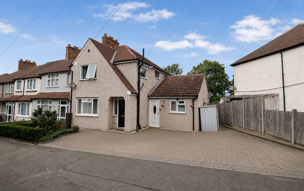 1 bed Annexe for rent in Carshalton. From Homecare Estates - Wallington