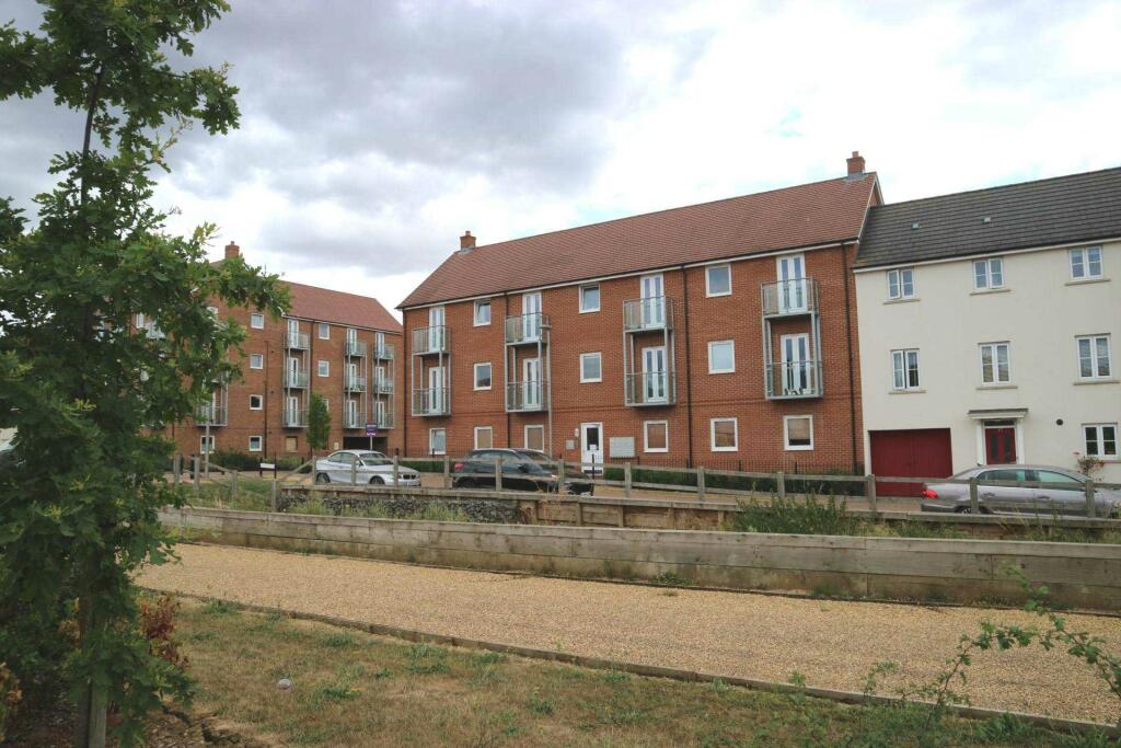 2 bed Apartment for rent in Bletchley. From Homes on Web Ltd - Newport Pagnell