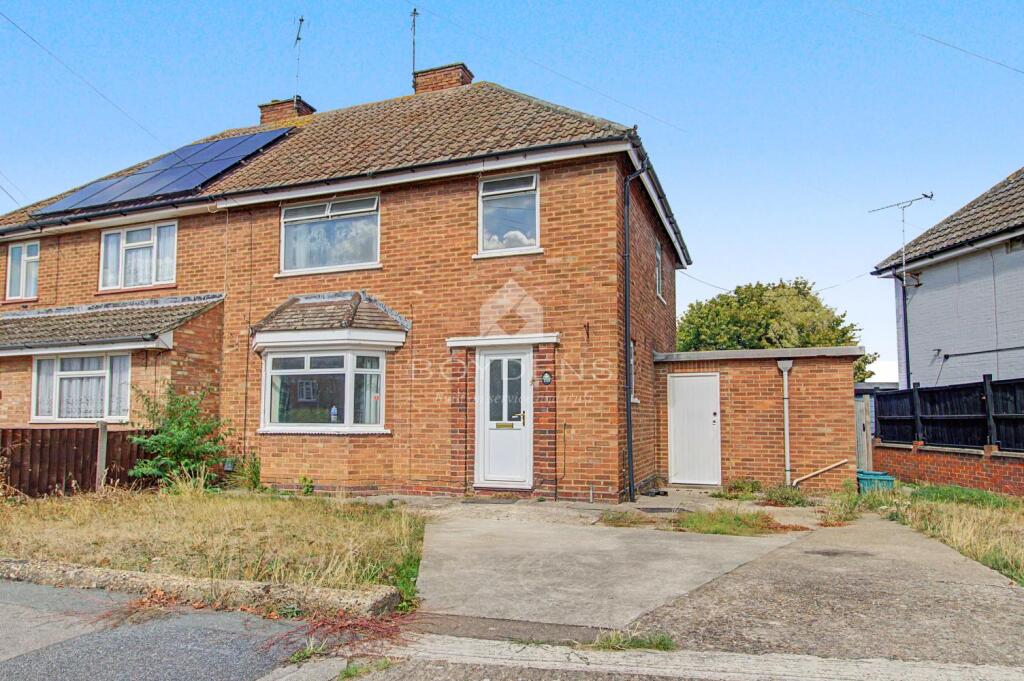 3 bed Mid Terraced House for rent in Berechurch. From Boydens - Colchester