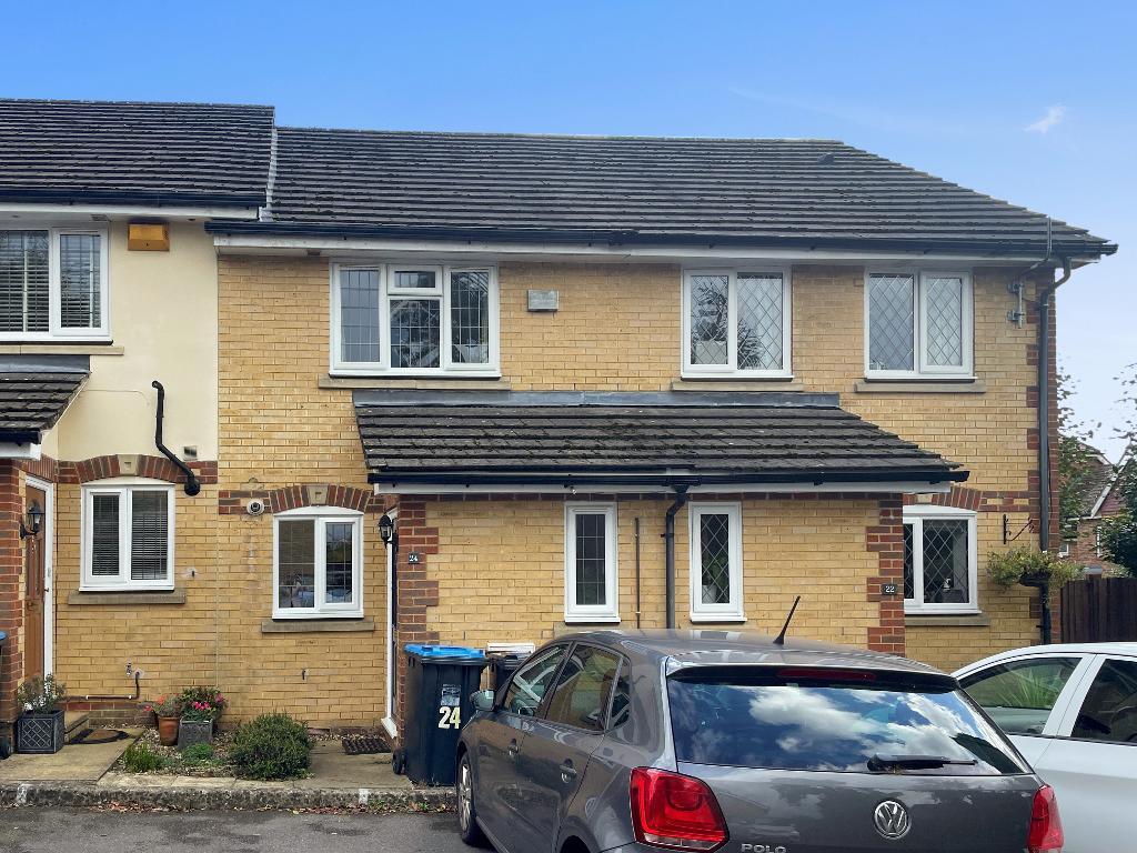 2 bed Mid Terraced House for rent in Chaldon. From Hubbard Torlot - Sanderstead 2 bed Mid Terraced House for rent in Chaldon. From Hubbard Torlot - Sanderstead
