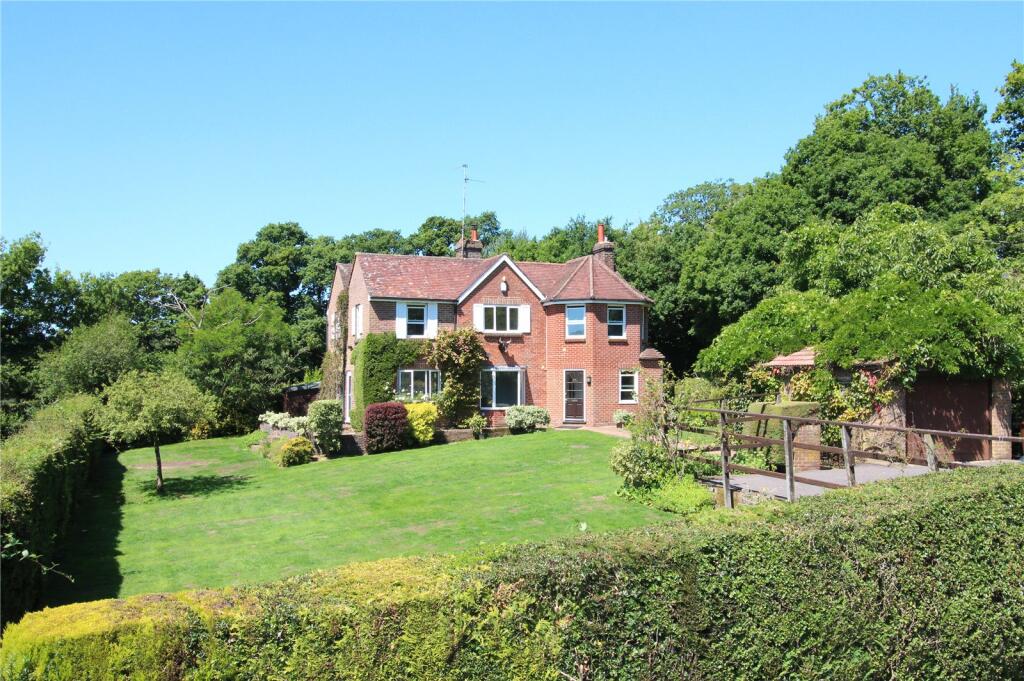 5 bed Detached for rent in Forest Row. From Humberts - Forest Row 5 bed Detached for rent in Forest Row. From Humberts - Forest Row