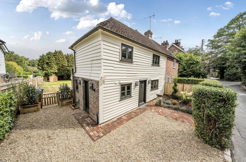 3 bed Semi Detached for rent in Forest Row. From Humberts - Forest Row 3 bed Semi Detached for rent in Forest Row. From Humberts - Forest Row