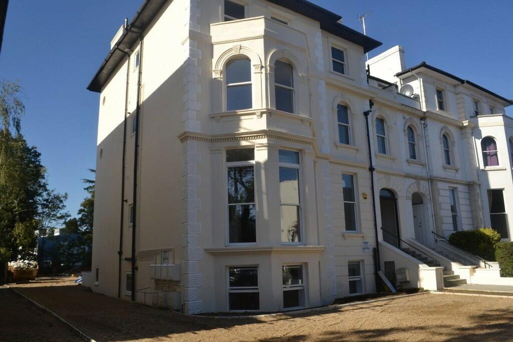 1 bed Apartment for rent in Surbiton. From Humphrey and Brand Residential - Surbiton