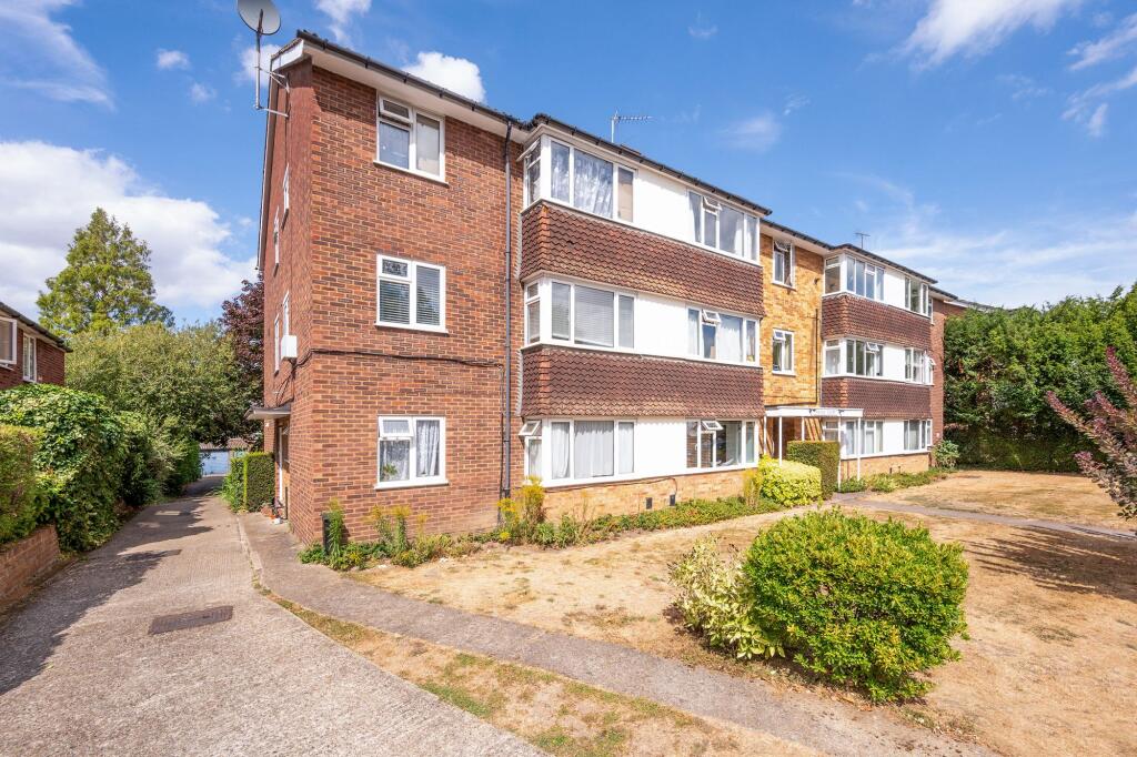 1 bed 1st Floor Flat for rent in Surbiton. From Humphrey and Brand Residential - Surbiton