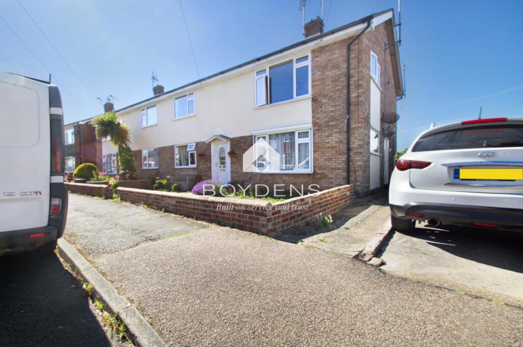 2 bed 1st Floor Flat for rent in Walton-on-the-Naze. From Boydens - Frinton-on-Sea 2 bed 1st Floor Flat for rent in Walton-on-the-Naze. From Boydens - Frinton-on-Sea
