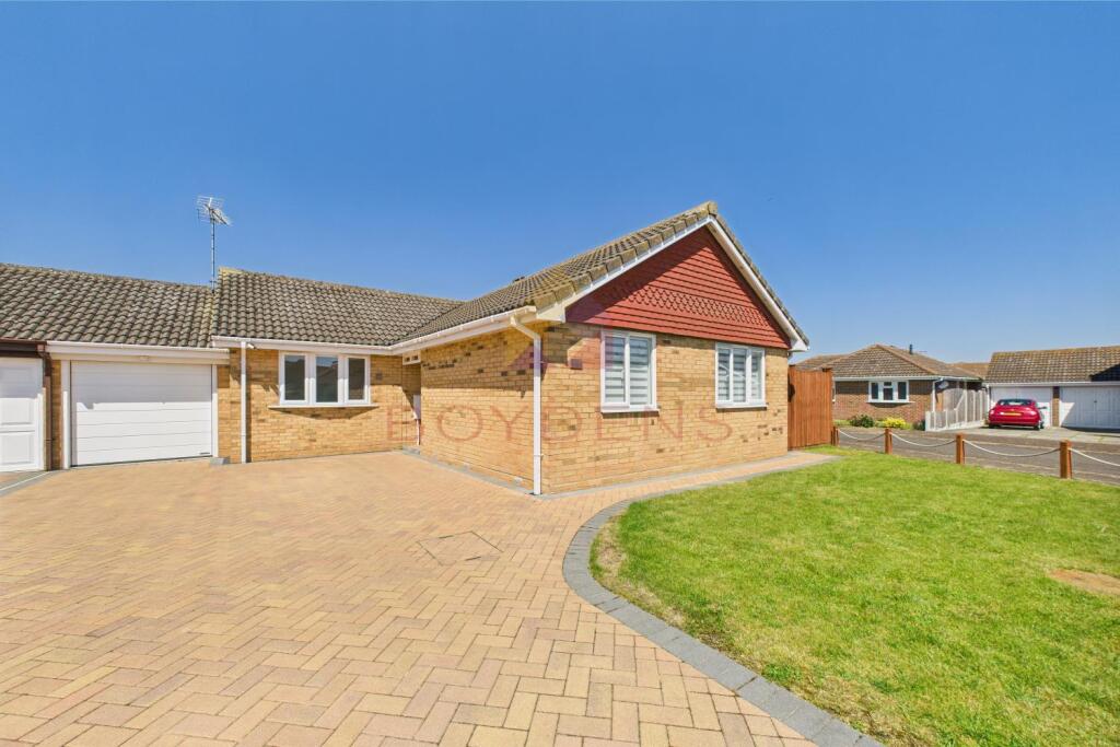 3 bed Bungalow for rent in Kirby Cross. From Boydens - Frinton-on-Sea
