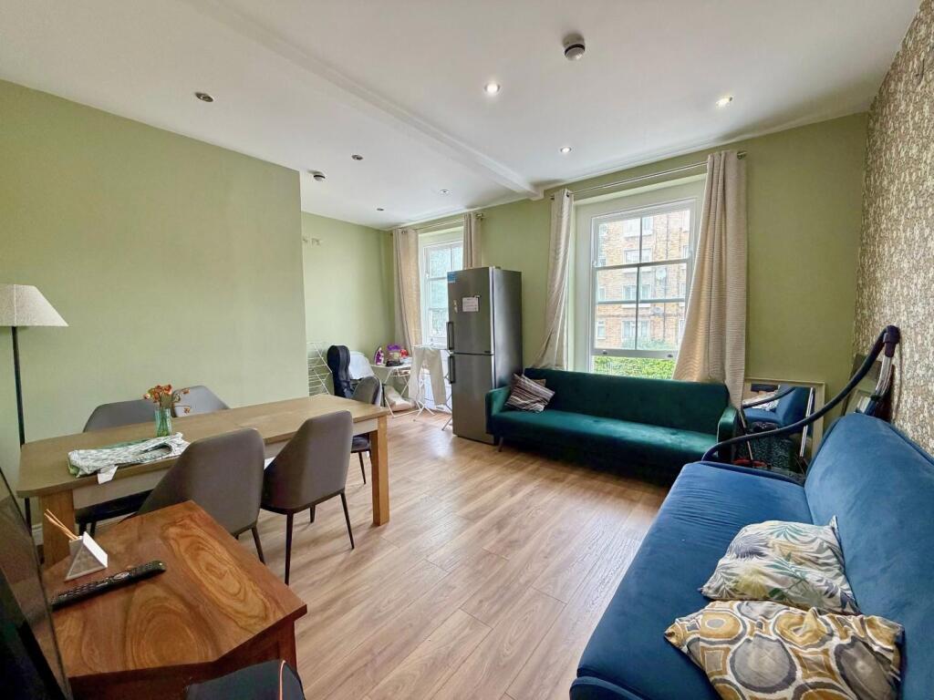 6 bed End of Terrace for rent in Camden Town. From Hunters - Camden 6 bed End of Terrace for rent in Camden Town. From Hunters - Camden